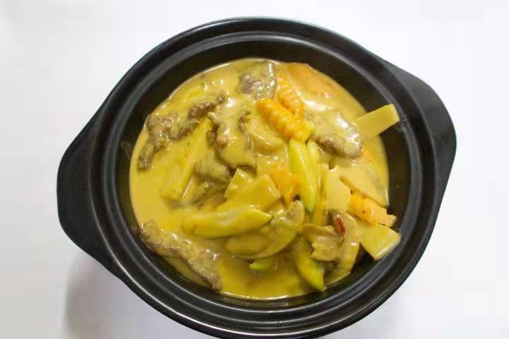 Bœuf au curry jaune